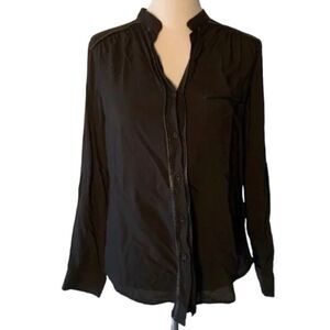 Max Studio Women’s Long Sleeve Button Down size S